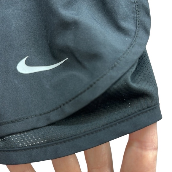 Nike Dri Fit Black Brief Lined Running Athletic Hidden Pocket Shorts Womens S - Picture 4 of 9